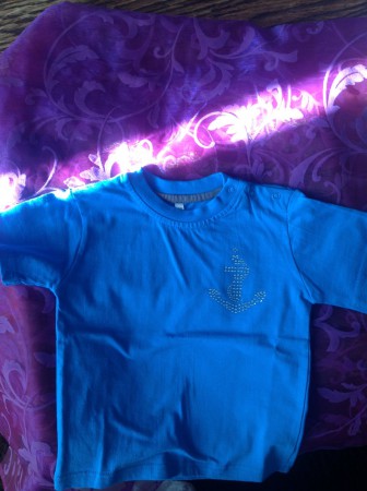 T-shirt met anker €2,00